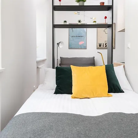 Apartment Kujawska 3 - Warm & Functional By Renters Warsaw