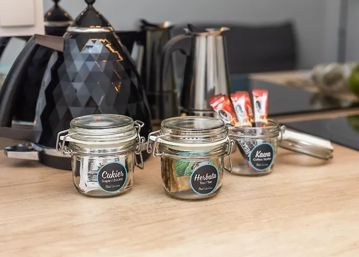 Kujawska 3 - Warm & Functional By Renters Warsaw