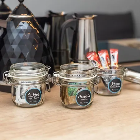 Kujawska 3 - Warm & Functional By Renters 바르샤바